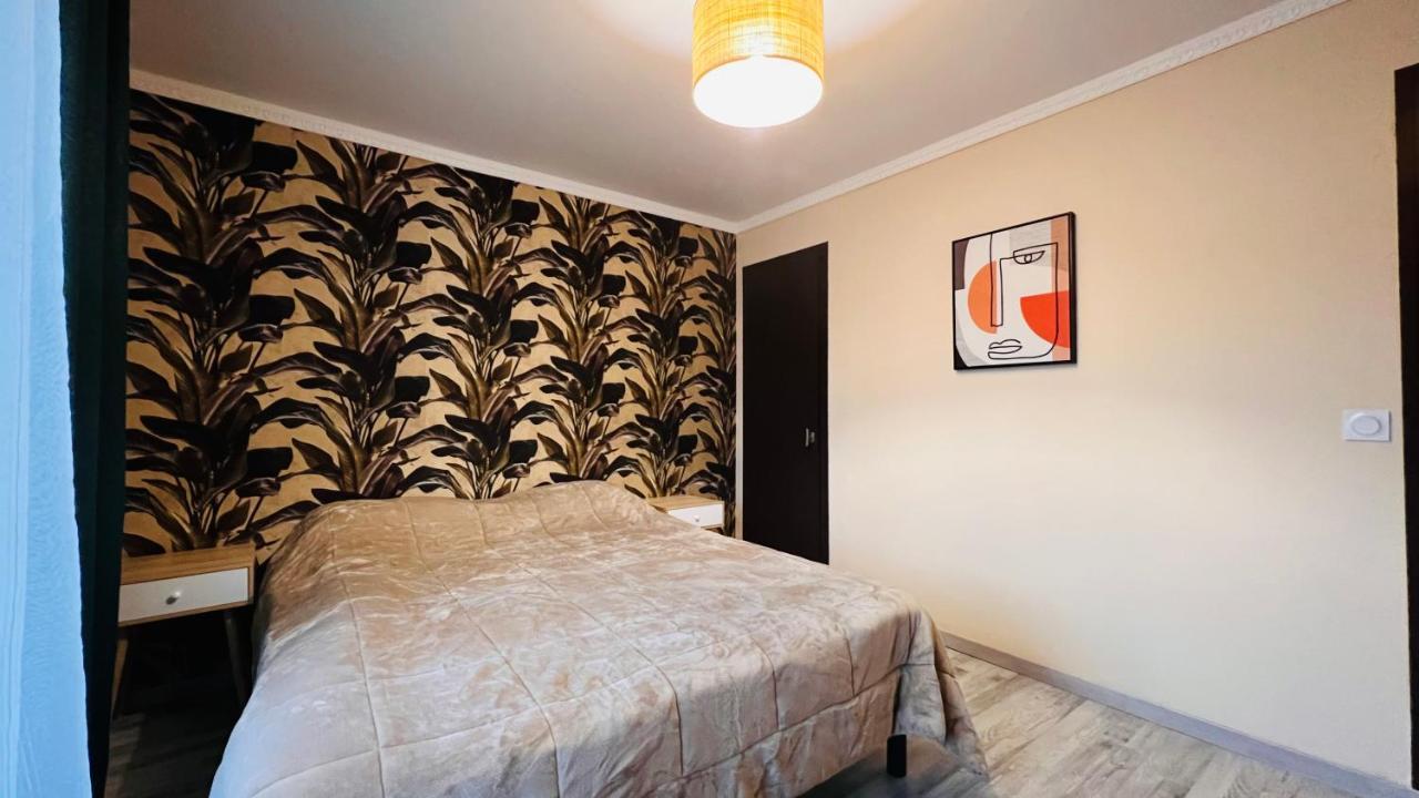 Pluton Apartment มงต์เปอลิเยร์ ภายนอก รูปภาพ